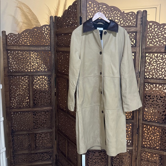 NEW NWT Reformation Veda Beck Leather Trench - Oat Mole - Picture 3 of 4